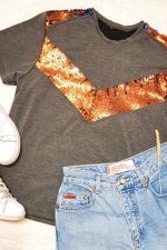 t-shirt à sequins