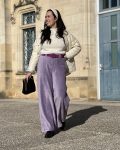 look pantalon large lilas et blanc
